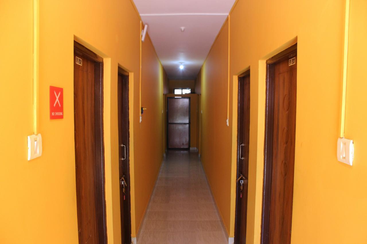 Hotel Oyo 7600 Elvins Place Calangute